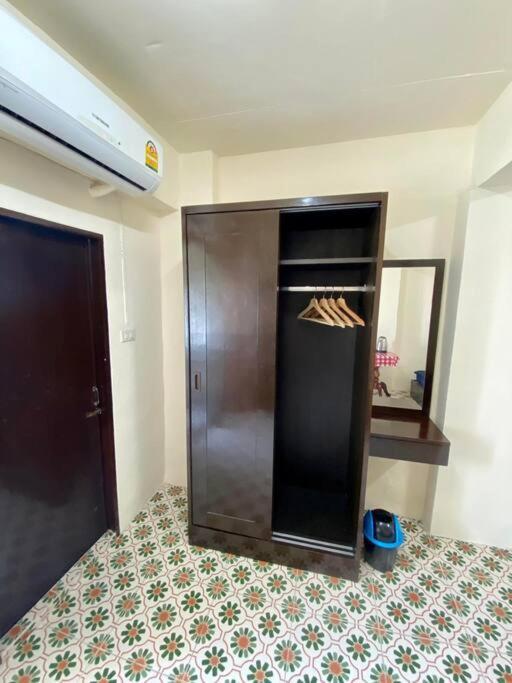 Apartment Ratanawong Place 823 Bangkok